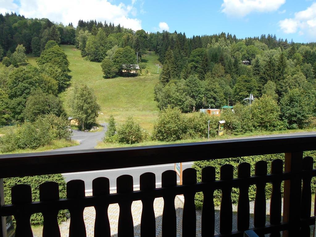 Apartmany Base Camp Zelezna Ruda Exterior photo